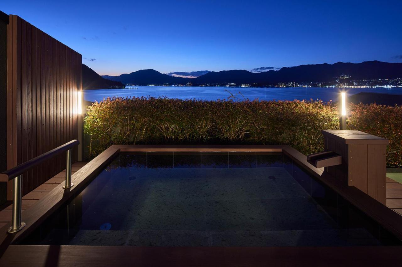 Hotel Itsukushima Iroha Hatsukaichi Zewnętrze zdjęcie