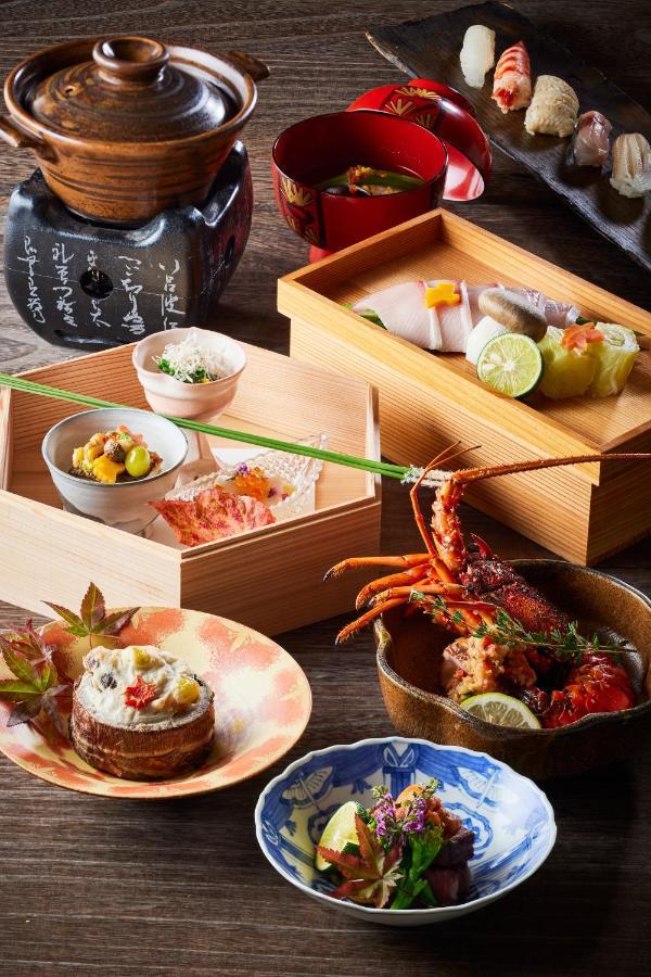 Hotel Itsukushima Iroha Hatsukaichi Zewnętrze zdjęcie